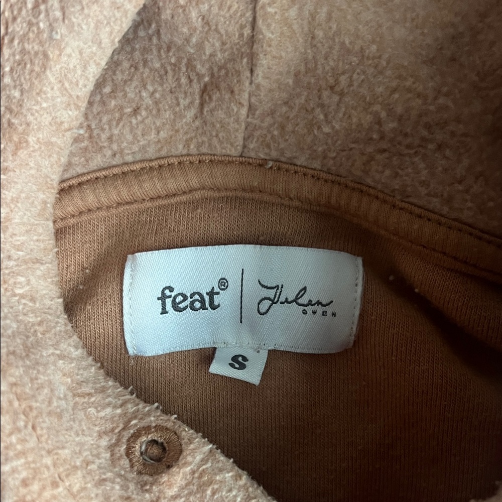 Feat Clothing Blush Pink and White Cropped Hoodie Soft Fleece Peach Pullover S - Picture 2 of 5